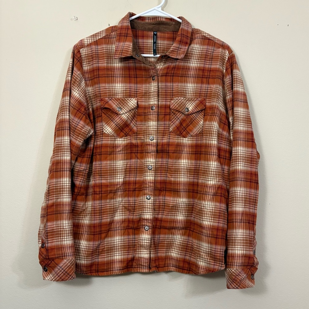 Kuhl button down shirt women’s XL plaid rust colored snap buttons cl